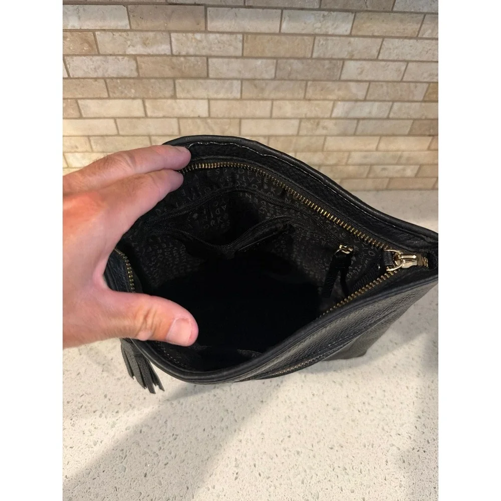 Kate Spade New York Black Pebbled Leather Crossbody Bag Tassel Zip Pocket